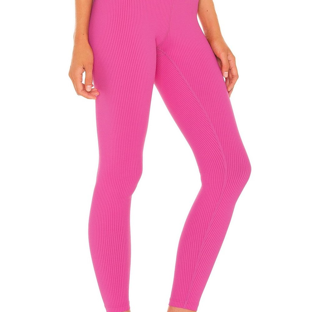 Year of Ours Women's Veronica Leggings V-Waist Design Ribbed Fabric Purple Smal
